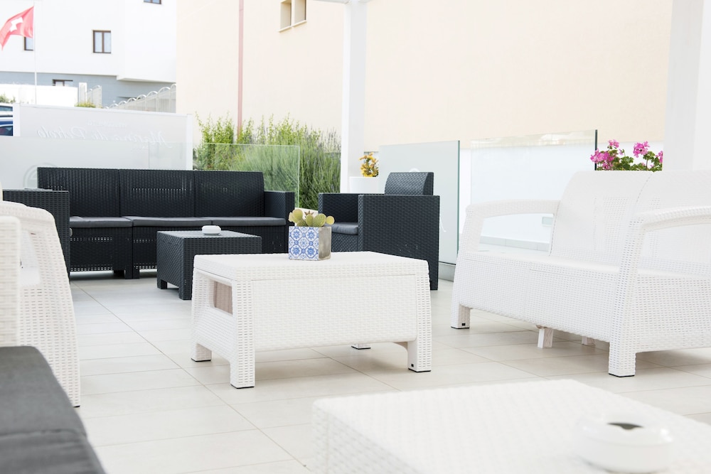 Marina Di Petrolo Hotel And Spa 28/50