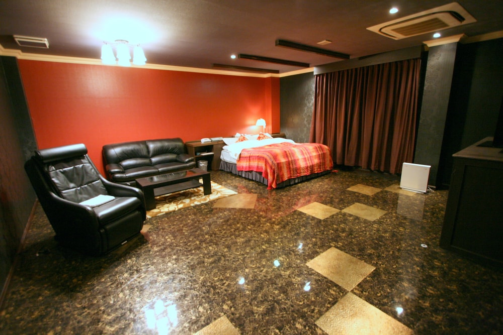Hotel Sari Resort Takinoyashiro - Adults Only 12/25