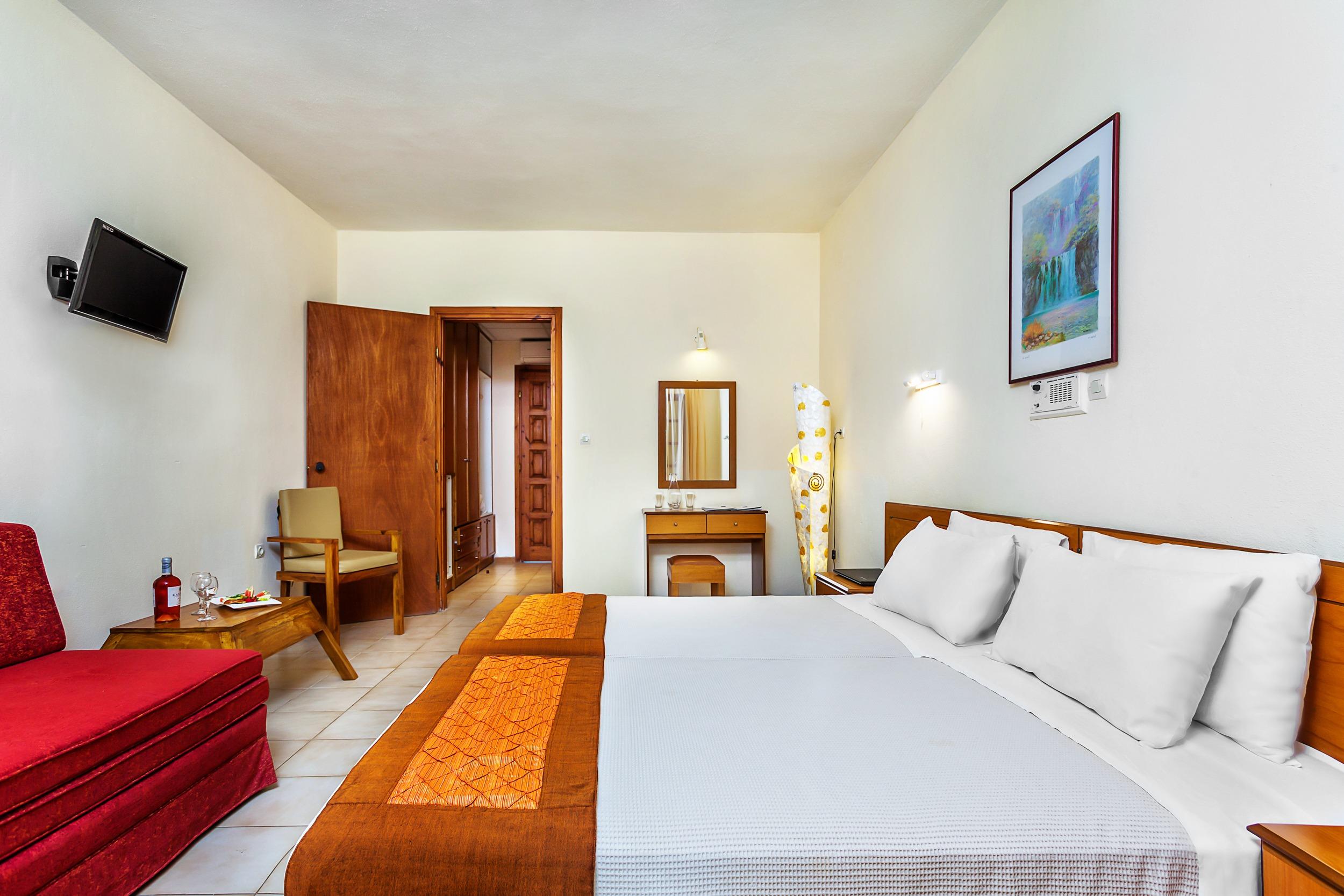 Semi Basement, Economy, Double Bed