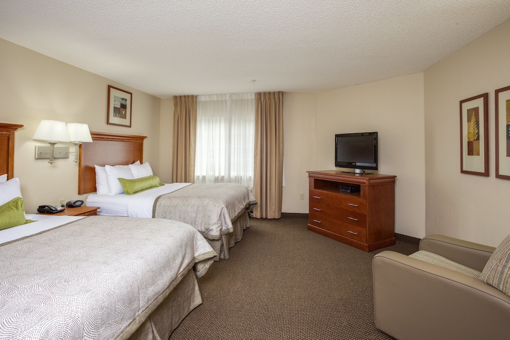 Candlewood Suites Richmond Airport 18/77