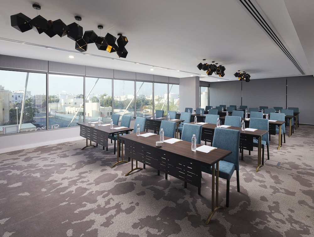 Studio M Muscat 35/43