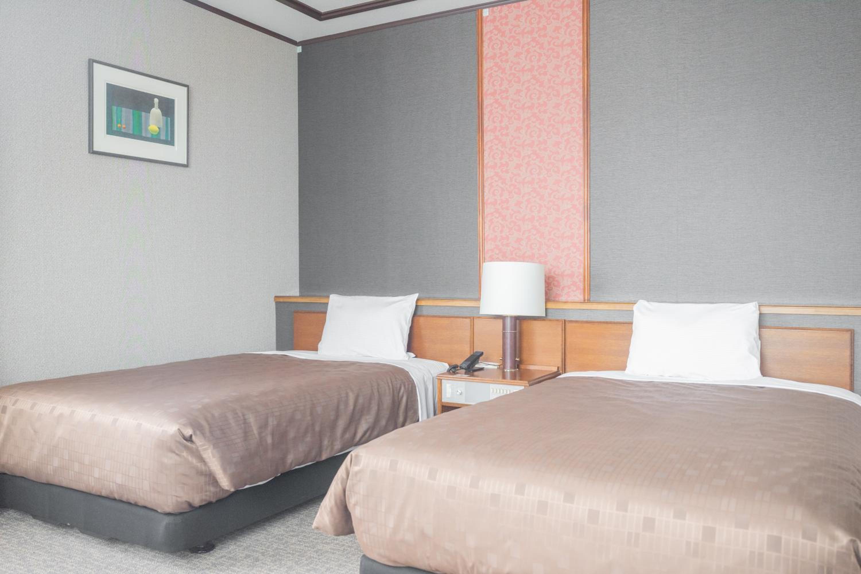 Suite, Twin Beds