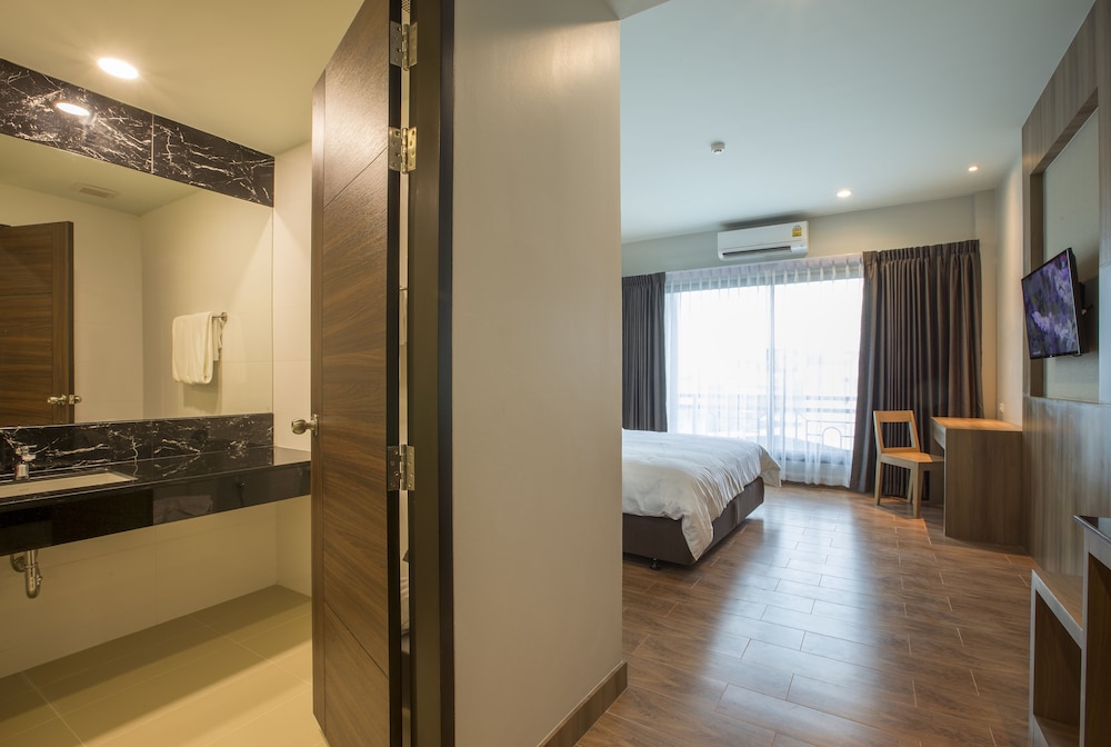 Civilize Hotel 17/64
