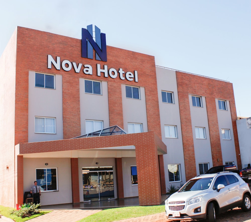 Nova Hotel 2/37