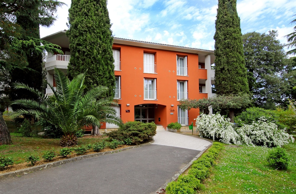 San Simon Resort Depadance 3/43