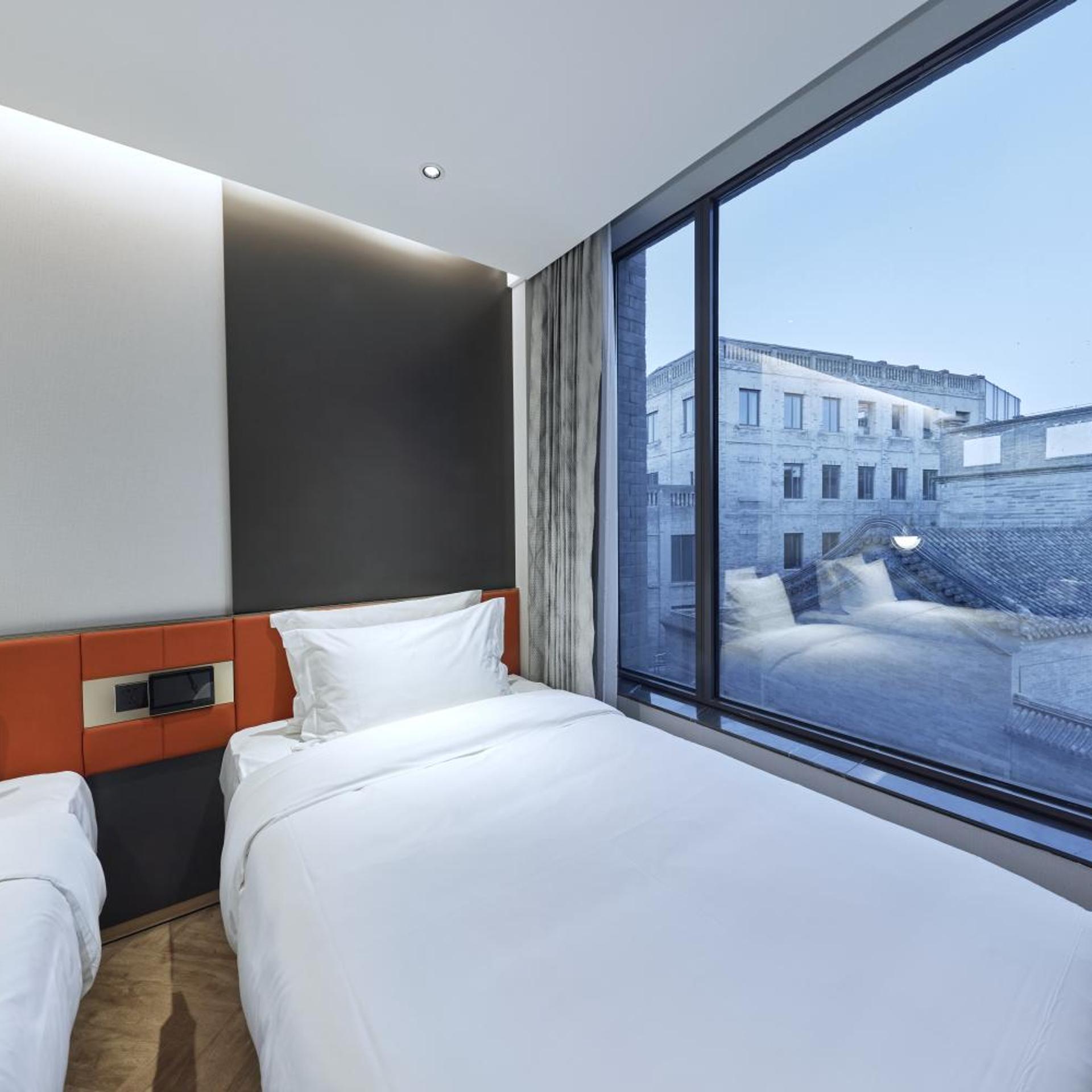 M Hotel (Beijing Tiananmen Square Qianmen Metro Station) 6/48