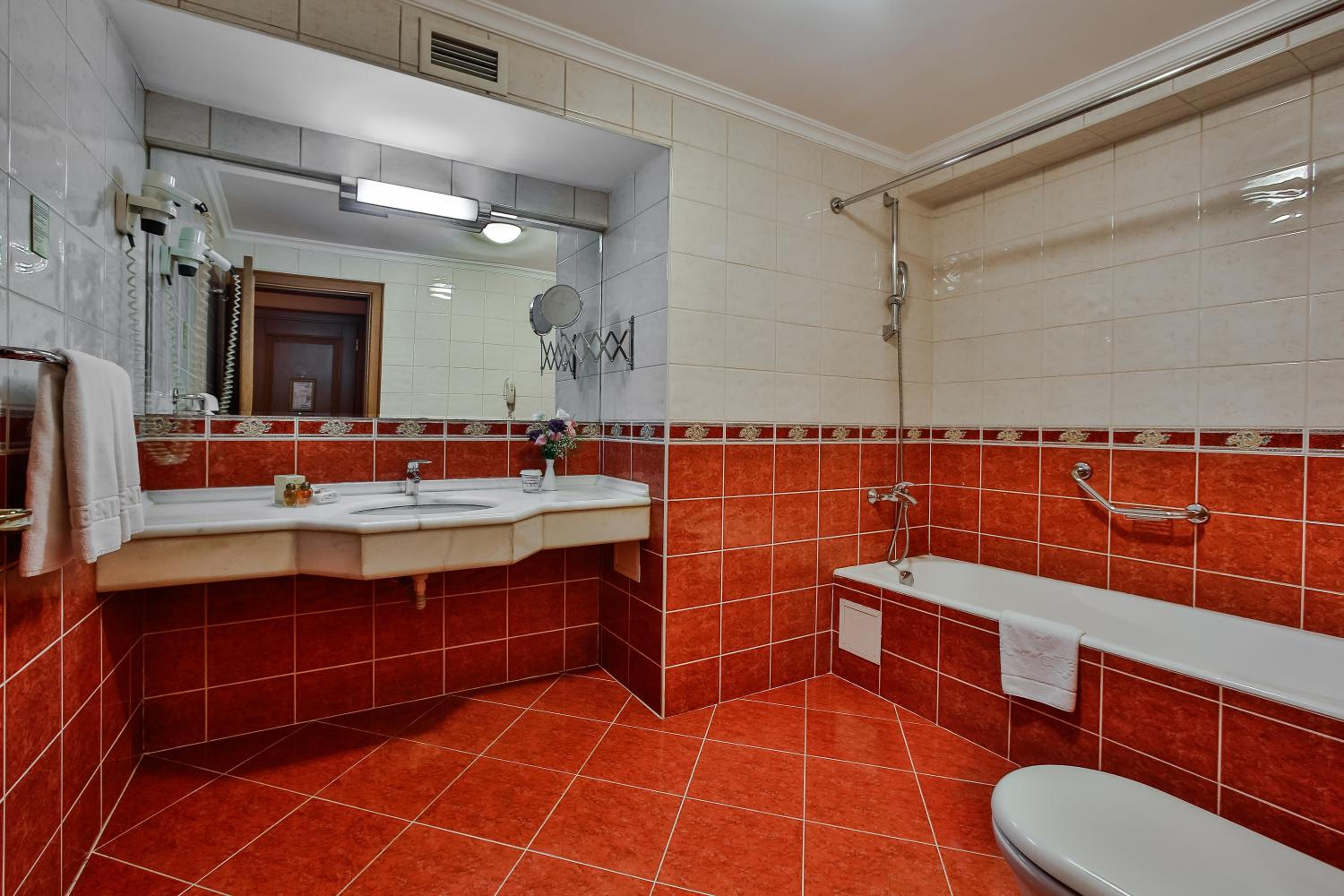 غرفة قياسية بسرير مزدوج أو سريرين منفصلين، CENTRAL HOTEL 3/3