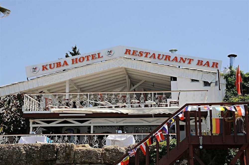 Kuba Beach Hotel 2/50