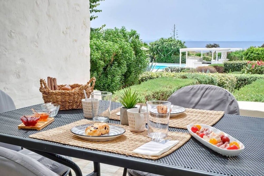 STAGONES LUXURY VILLAS 33/50