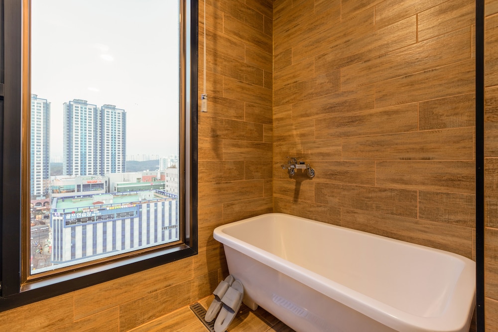 Urbanest Hotel 34/36