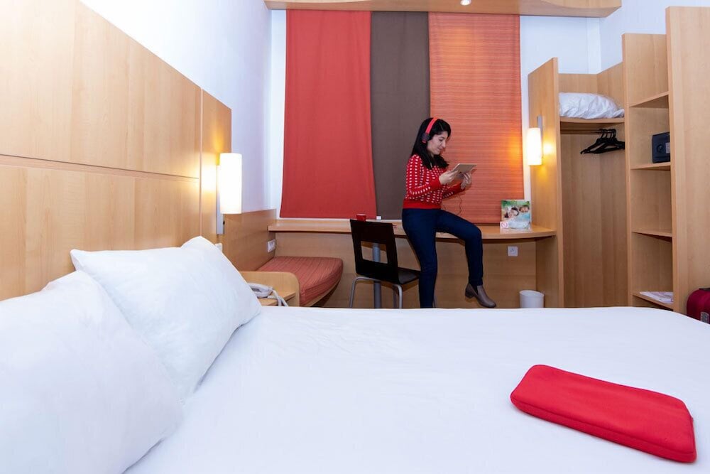 Ibis Tunis 27/70