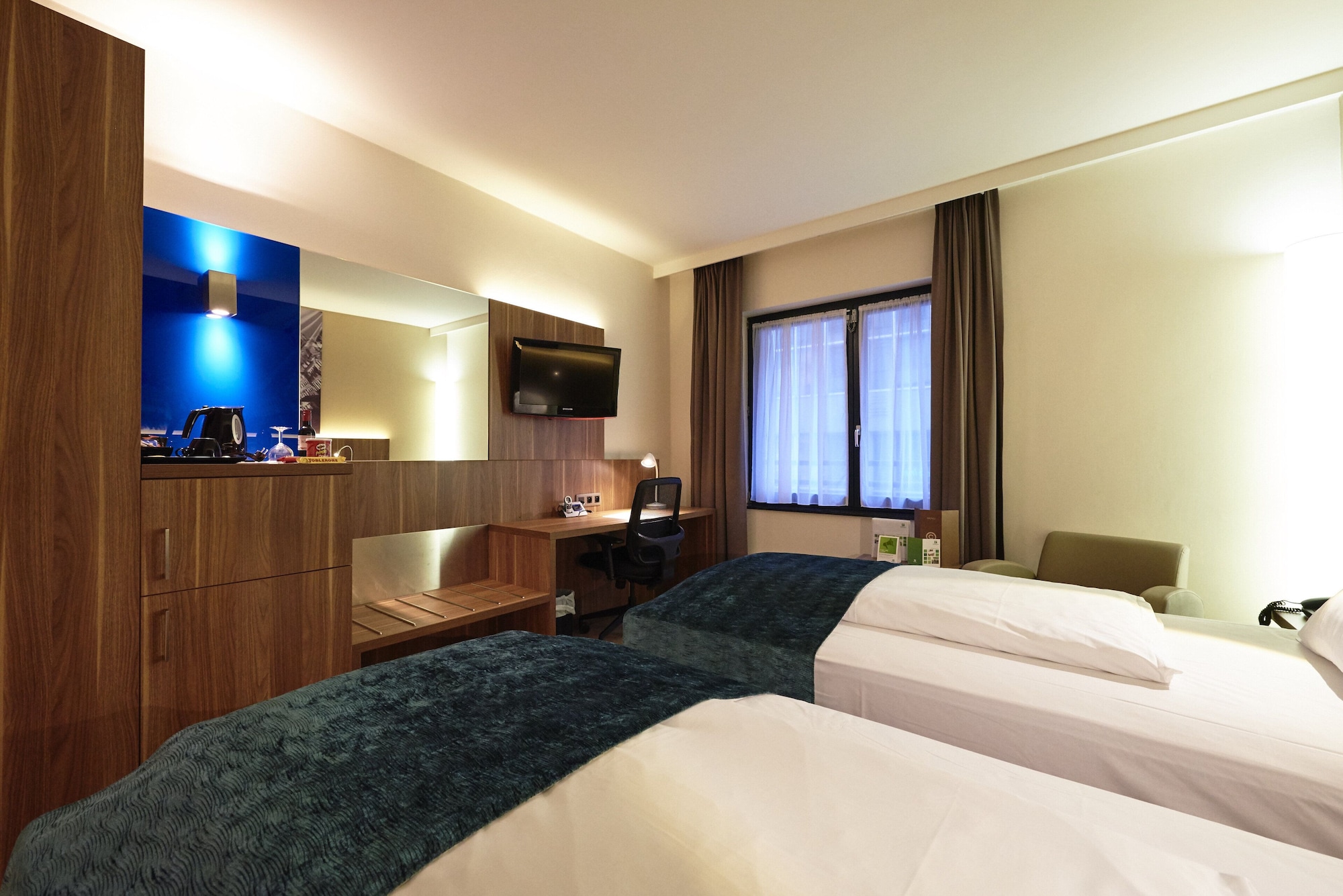 rooms