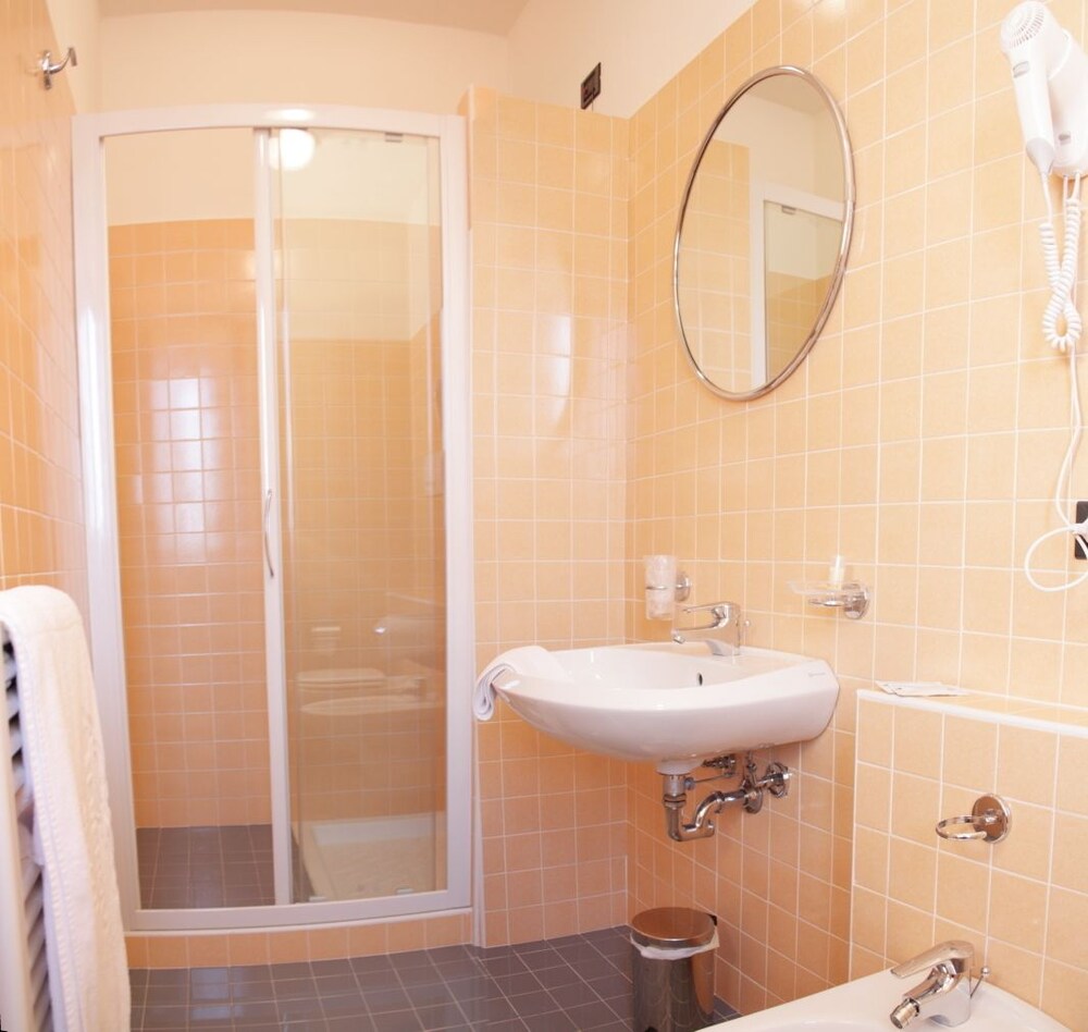 Vecchio Casello 10/28