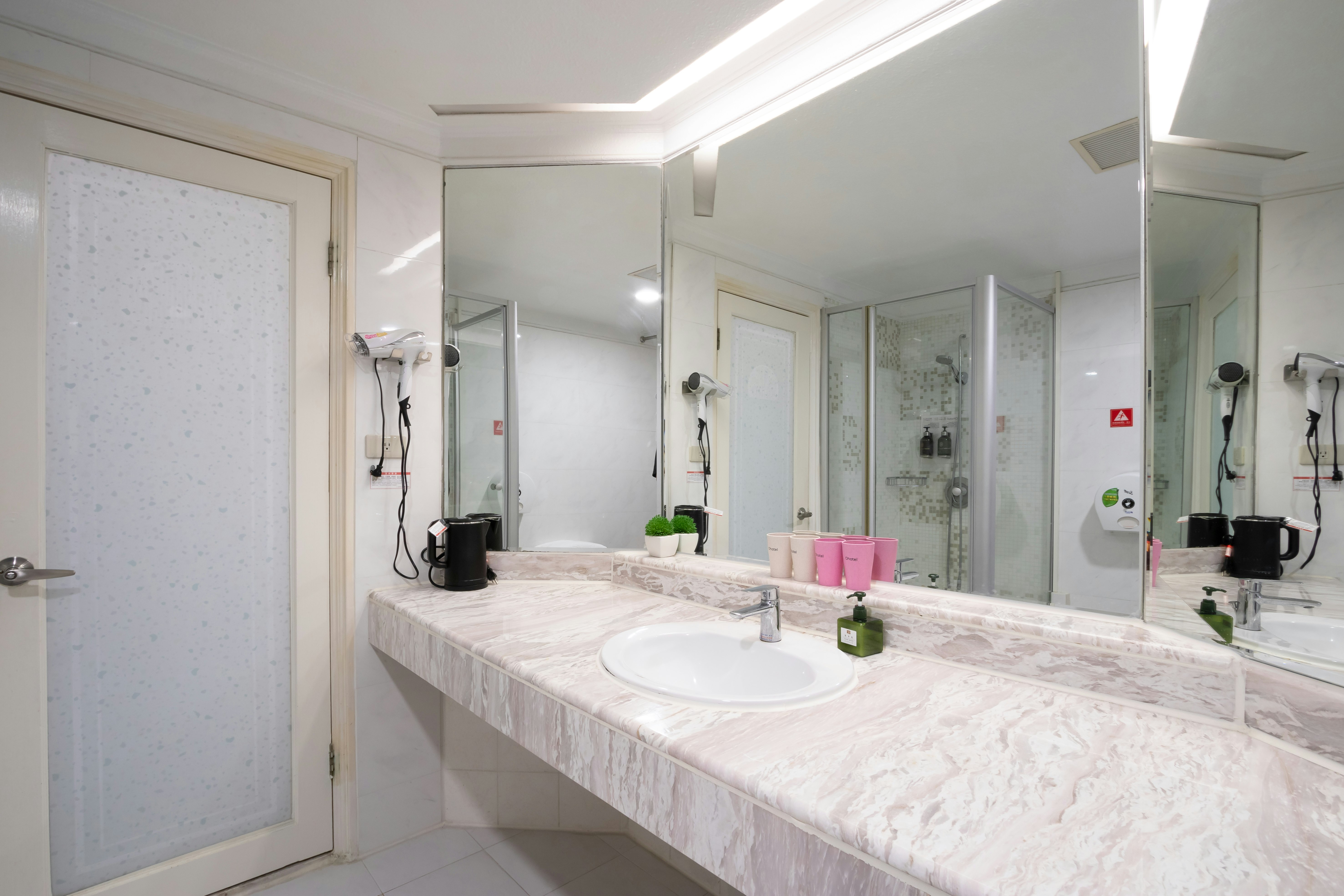 F Hotel Taichung Lichia Royal Garden 31/33