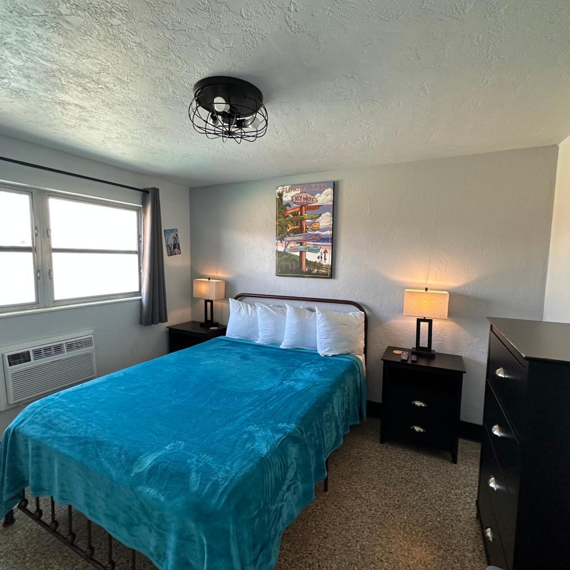 Sea Jay Motel & Marina 17/50