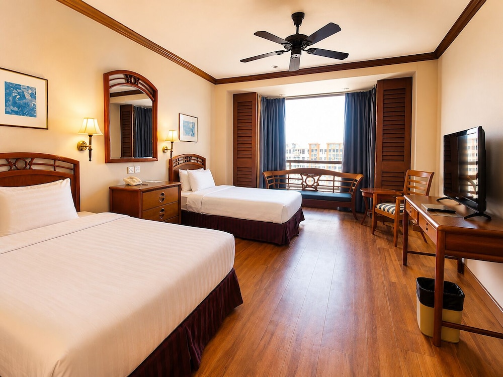 Sabah Oriental Hotel 28/69
