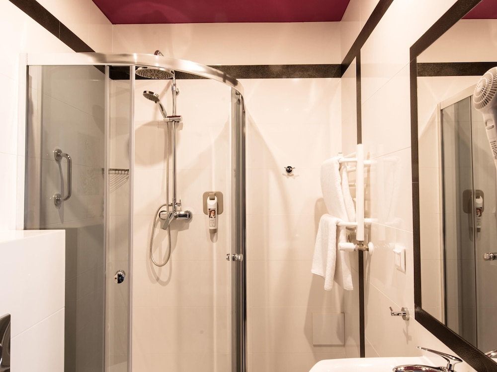 غرفة قياسية بسرير مزدوج، Ibis Styles Gniezno Stare Miasto 3/3