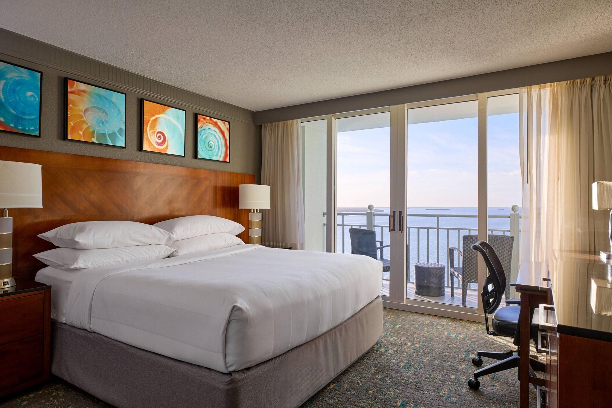 Room, King Bed, Accessible