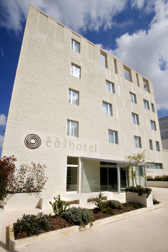 Eos Hotel 5/72