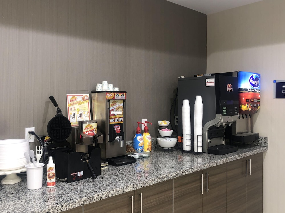 Catoosa Inn and Suites 29/35