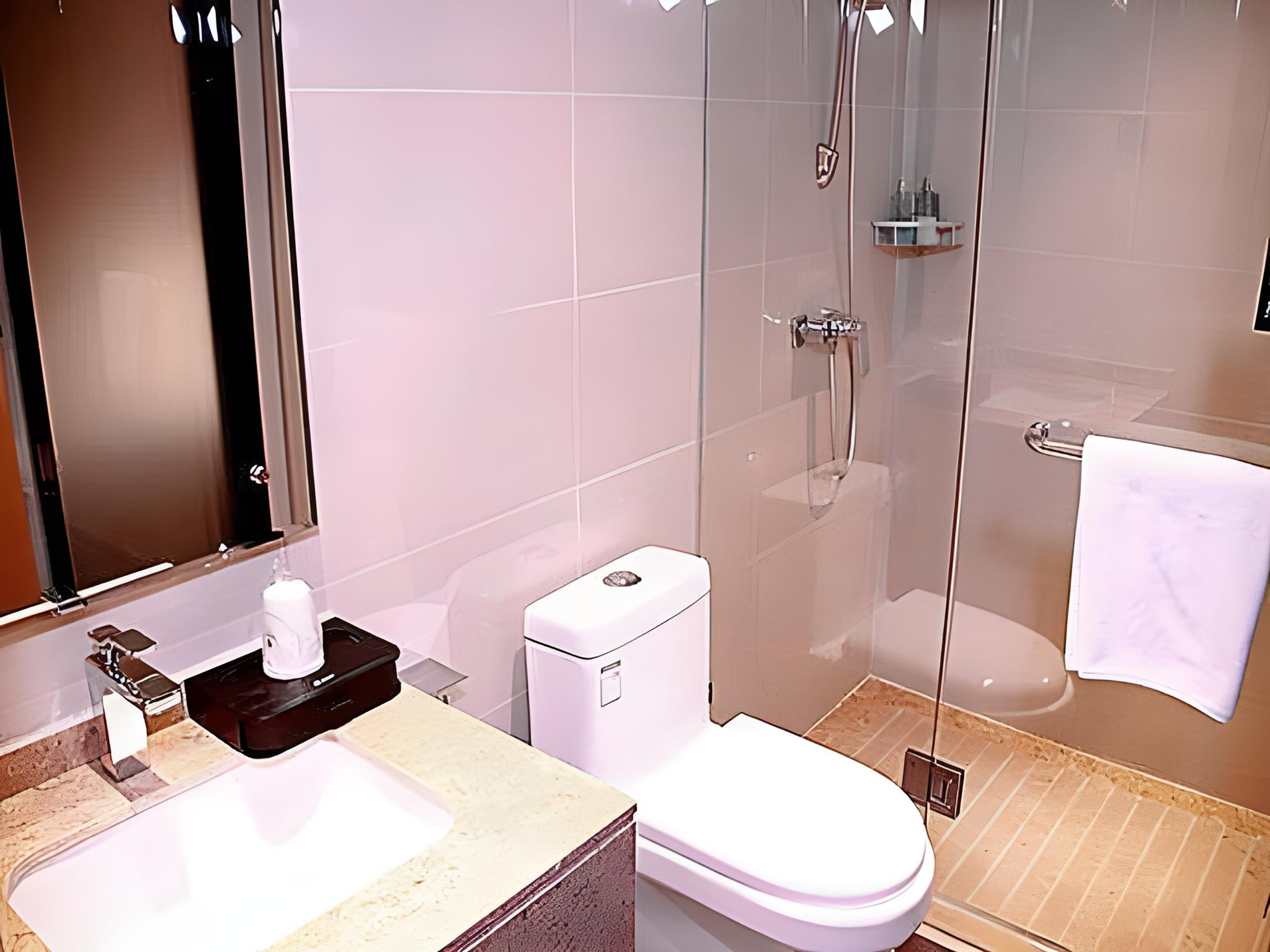 City Comfort Inn (Chenzhou You'a International Plaza) 34/36
