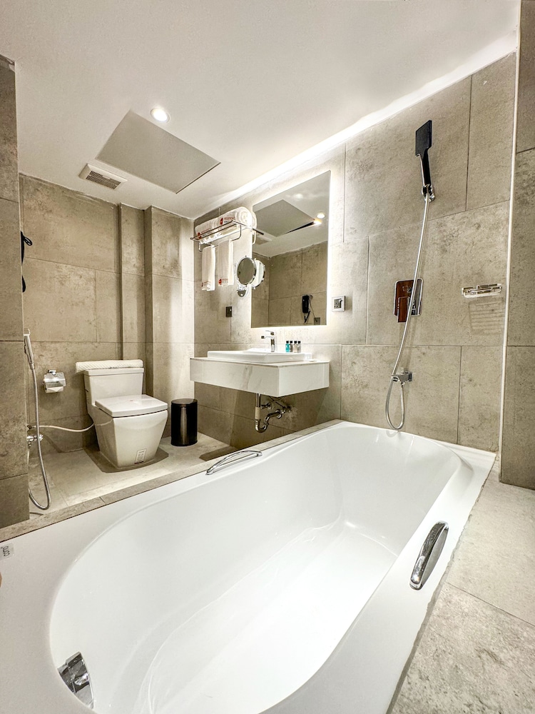Hotel Omni Residency Baridhara 38/38