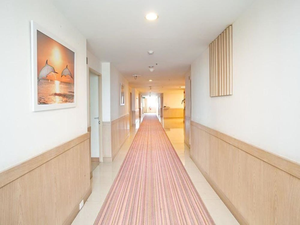 Bay Hotel Srinakarin 36/55