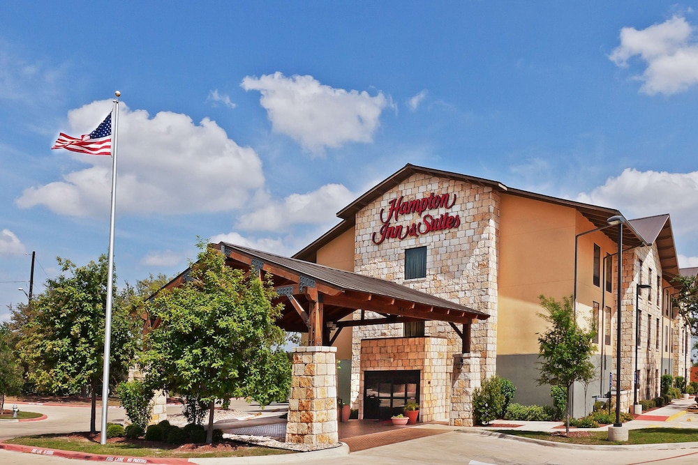 Hampton Inn Suites Austin Lakeway 1/69