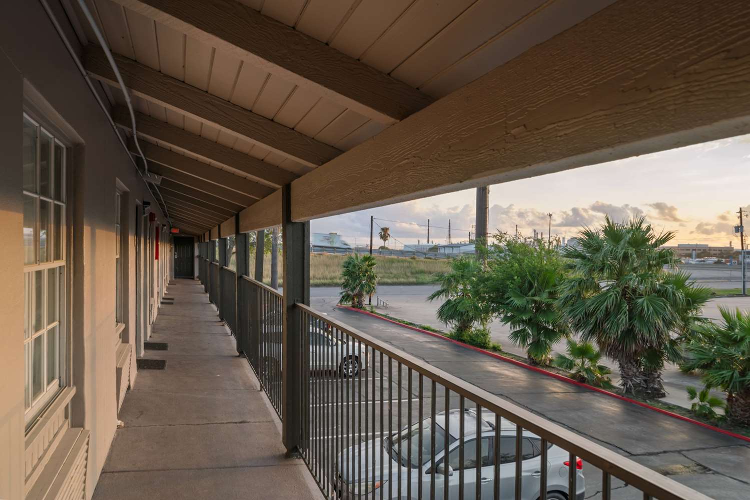 La Quinta Inn Corpus Christi North 11/71