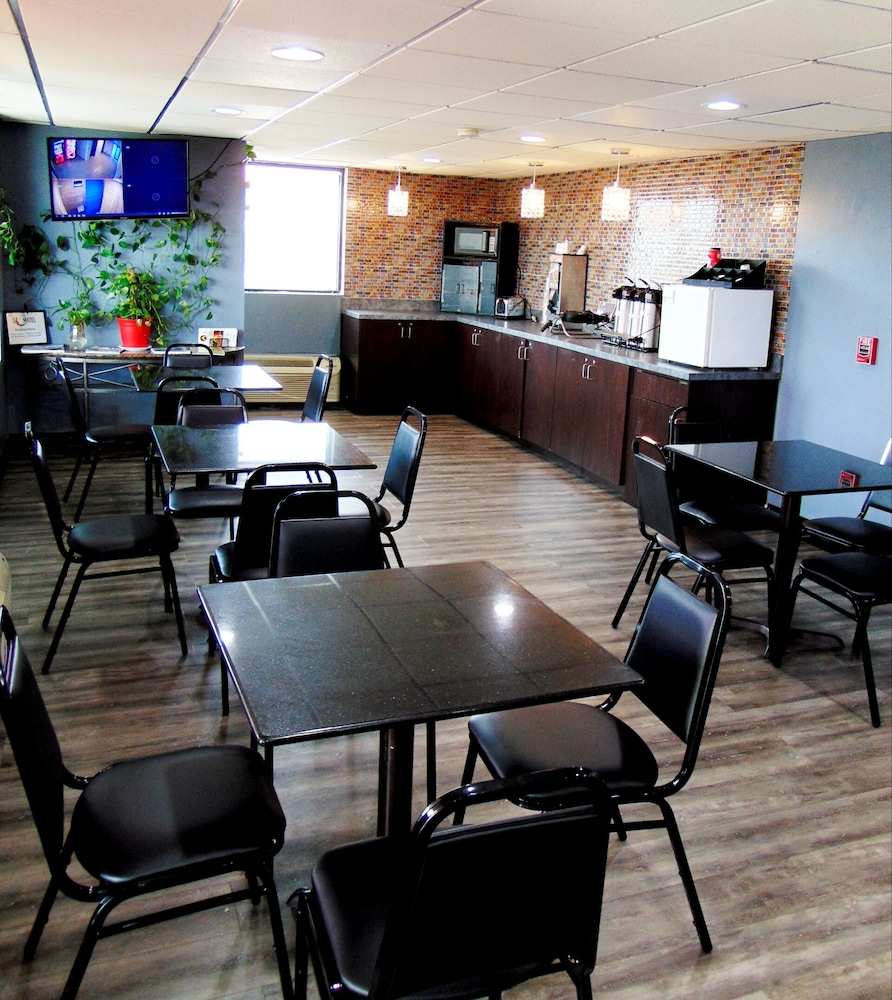 Somatel Nashville Airport Hotel 37/49