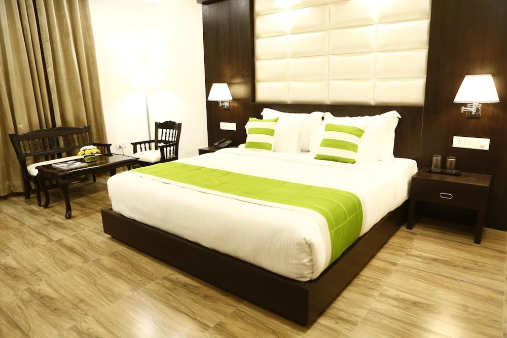 Hotel Di-Arch Lucknow 15/50