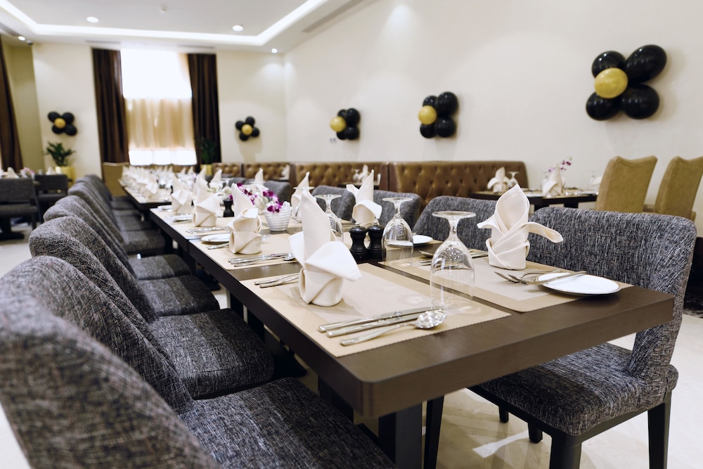 Sunday Pulse Al Jaddaf Hotel 38/42