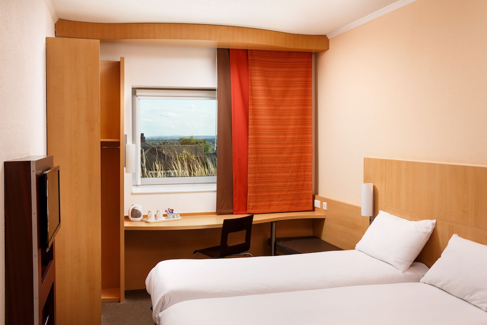 IBIS NOTTINGHAM CENTRE 26/69