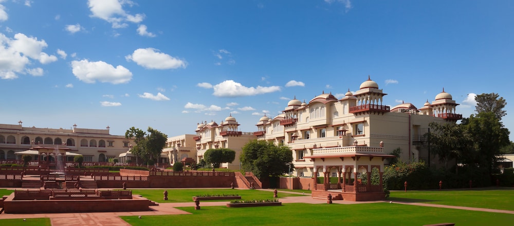 Jai Mahal Palace Jaipur 7/84