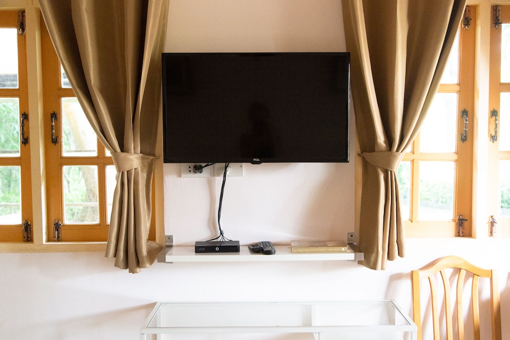 BAANPUFA RESORT 35/80