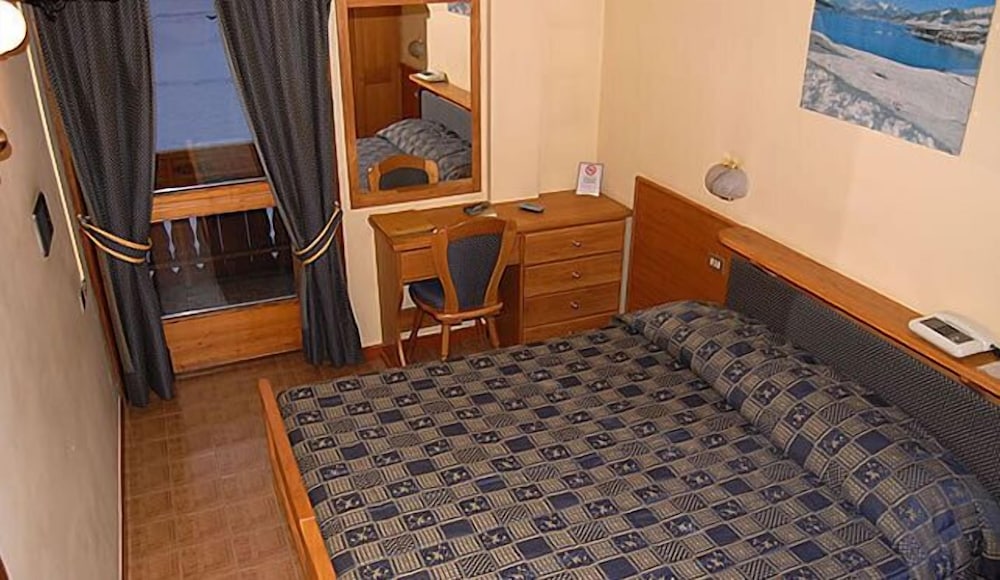 Baita Della Luna Hotel 26/38