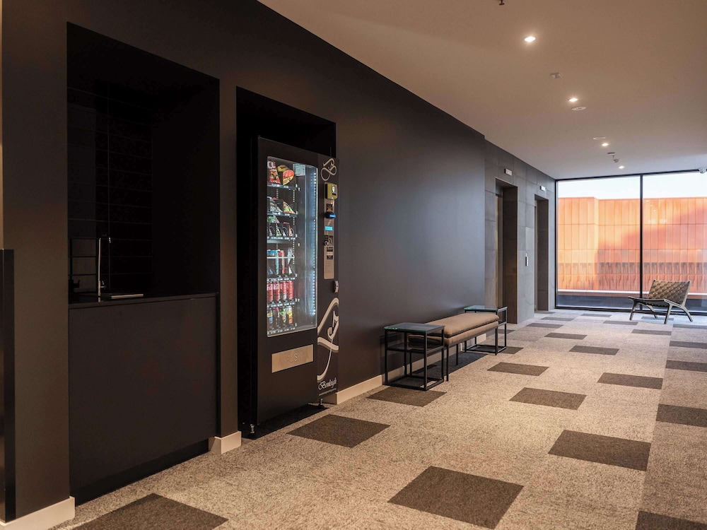 Mantra Tonsley Adelaide 33/55
