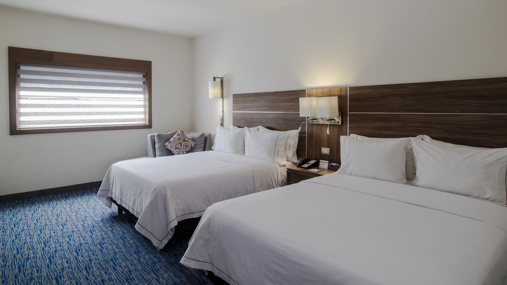 Standard, 2 Queen Beds