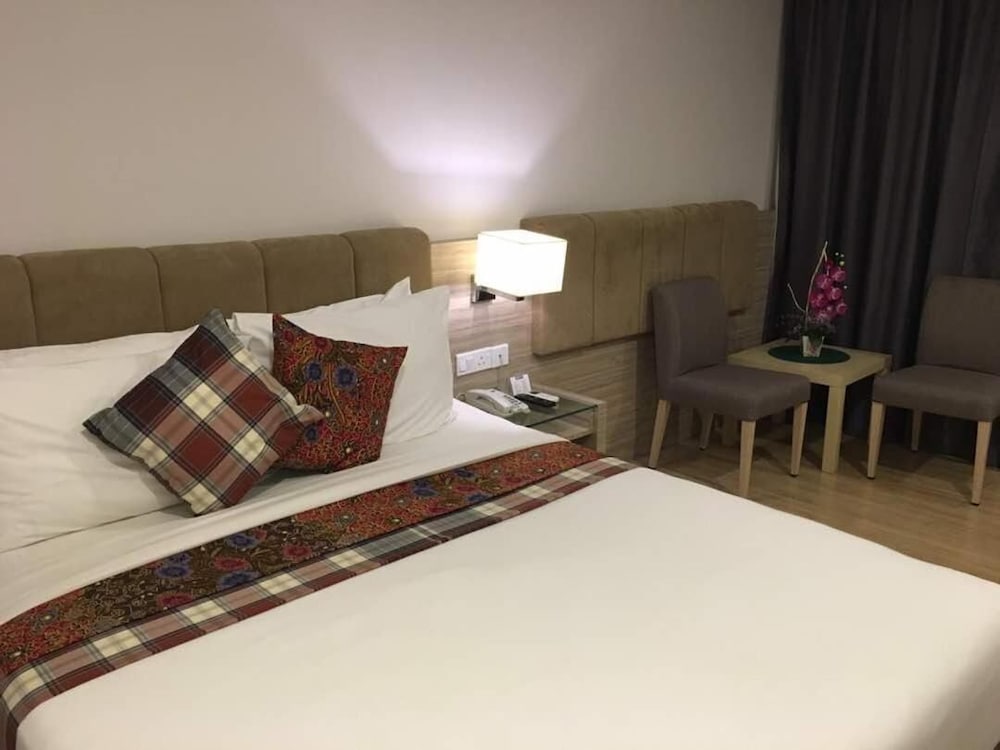NU Hotel KL Sentral 10/31