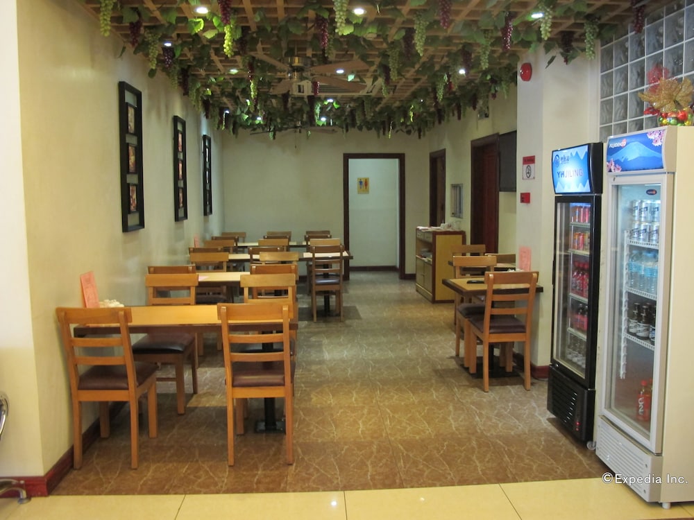 Dragon Home Inn 22/27