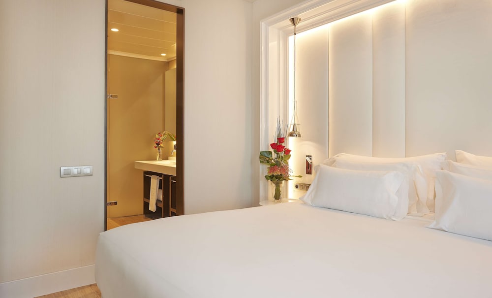 SUITE, TERRACE