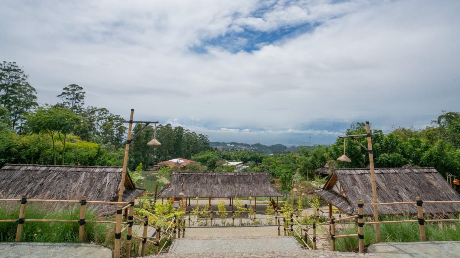 Dusun Bambu Resort 34/35