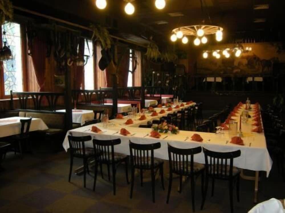 Hotel 4 Hufen 18/23