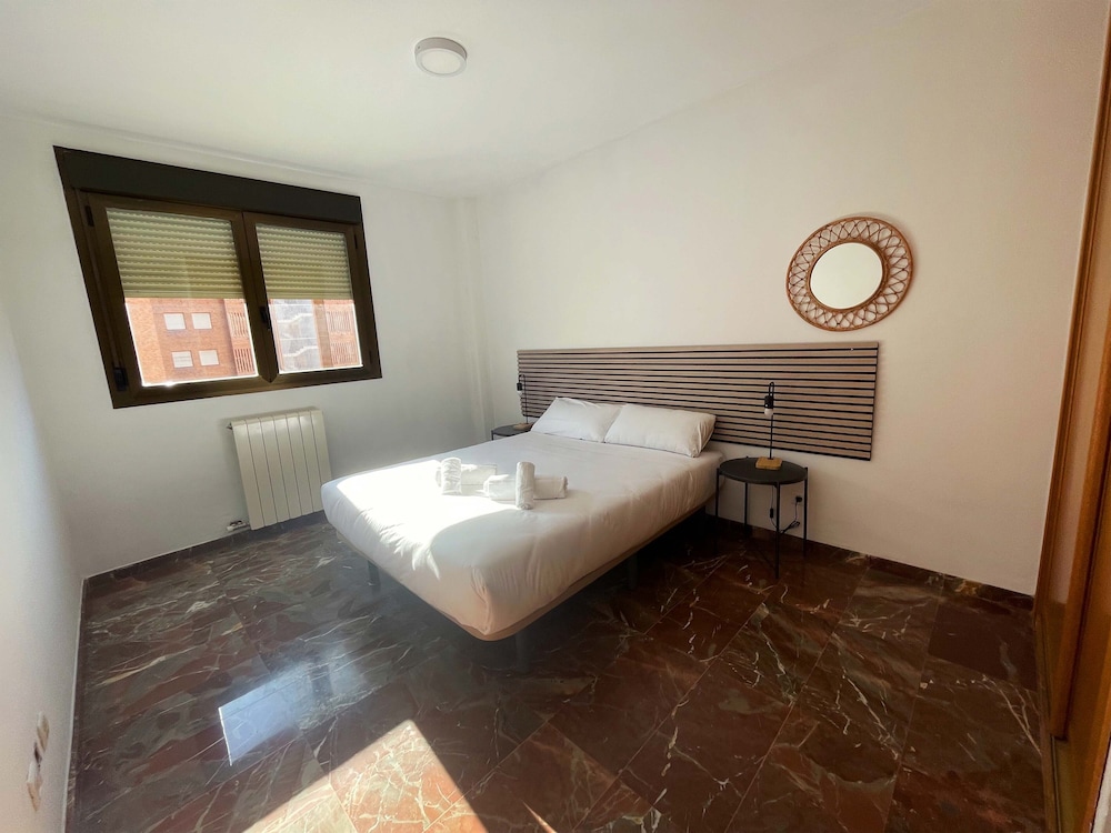 APARTAMENTOS EL PILAR 3000 5/34