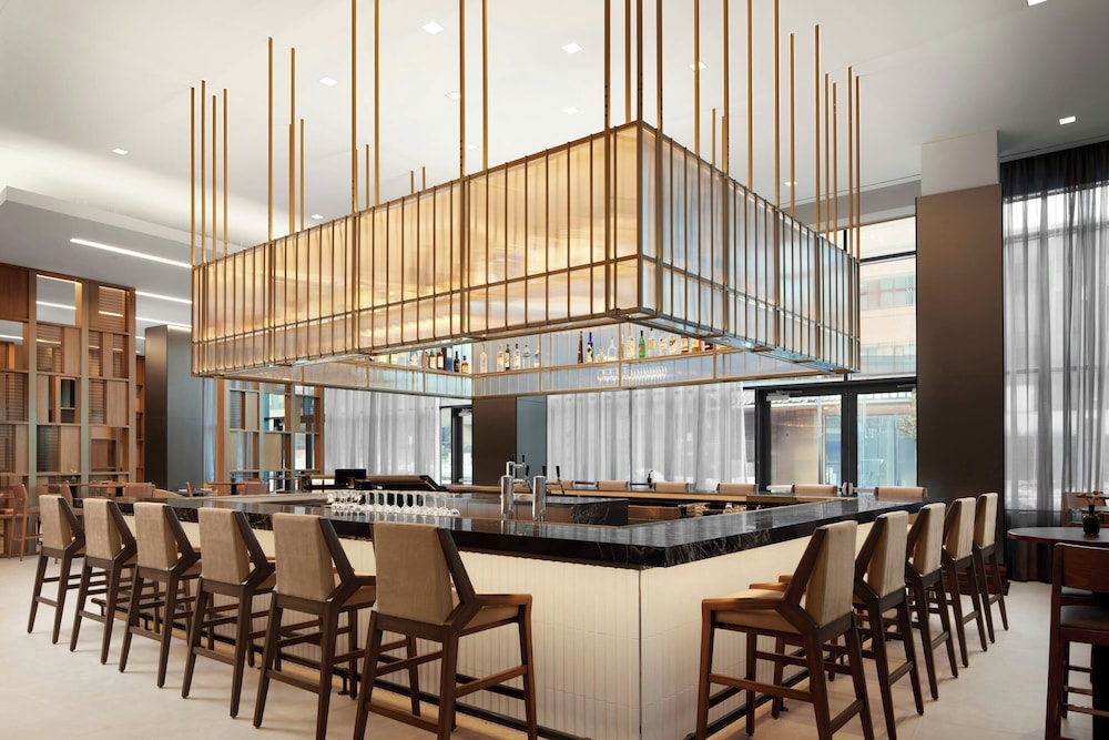AC Hotel by Marriott Reston 21/36