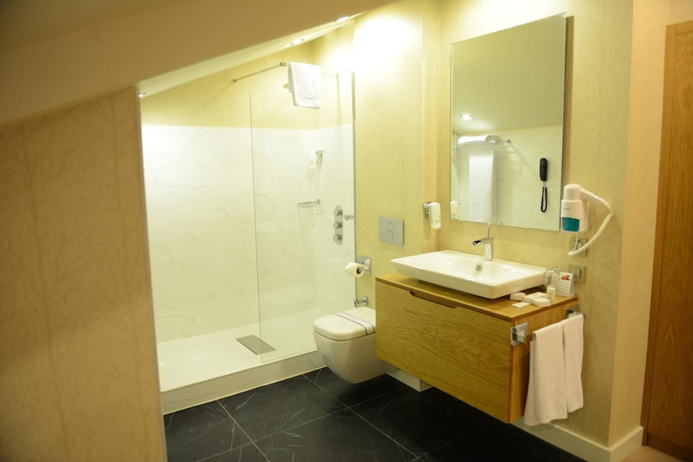 Adana Plaza Otel 46/50