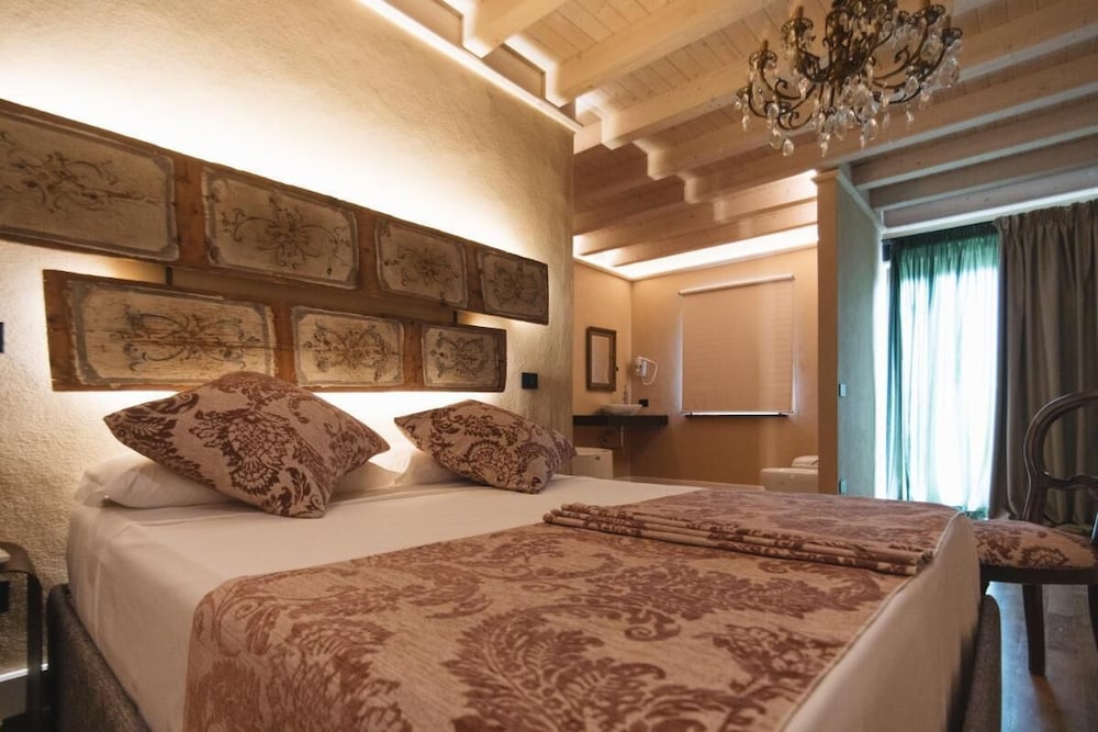Agriresort Leano 15/82