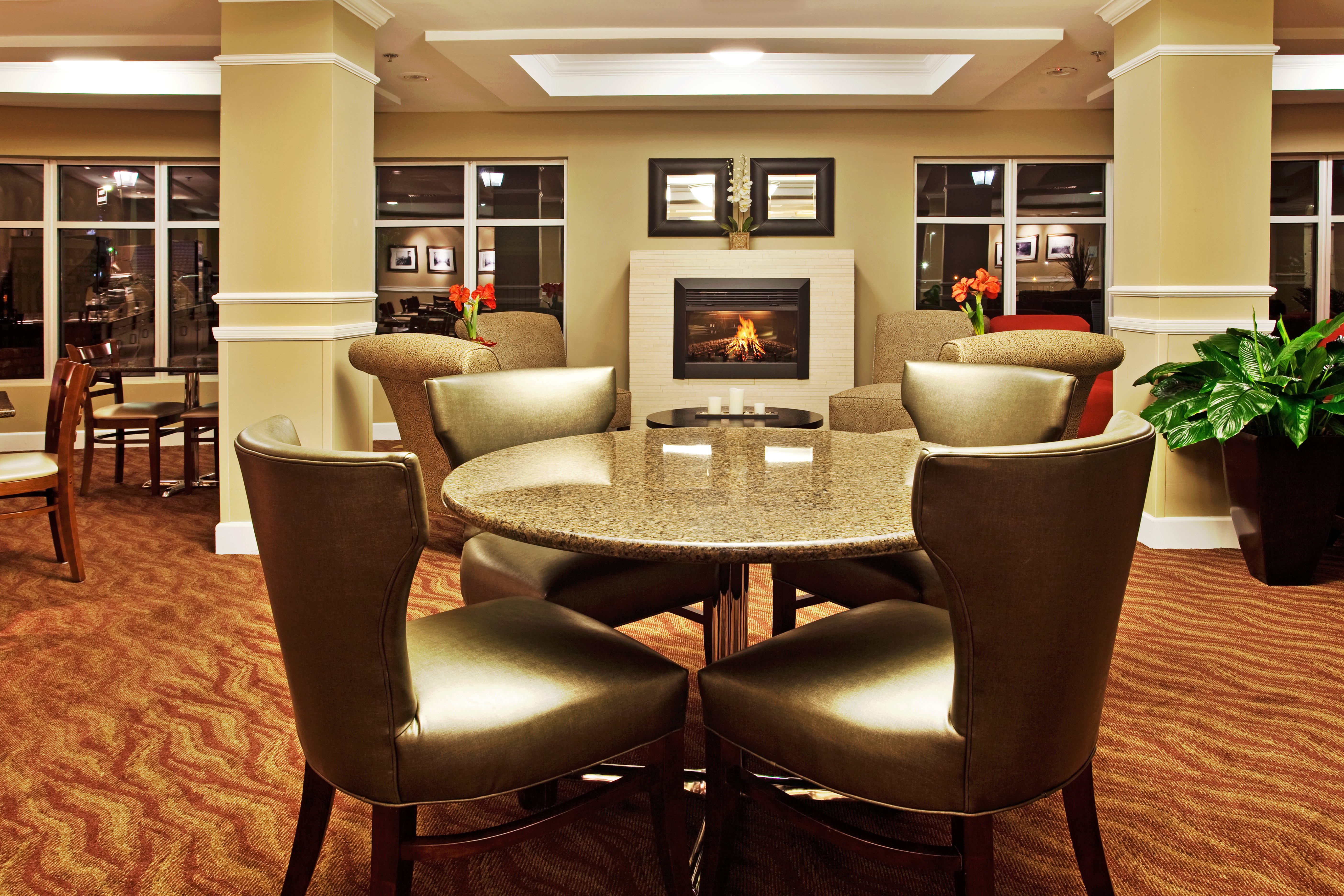 Holiday Inn Express Hotel Suites New Iberia Avery Island 48/80