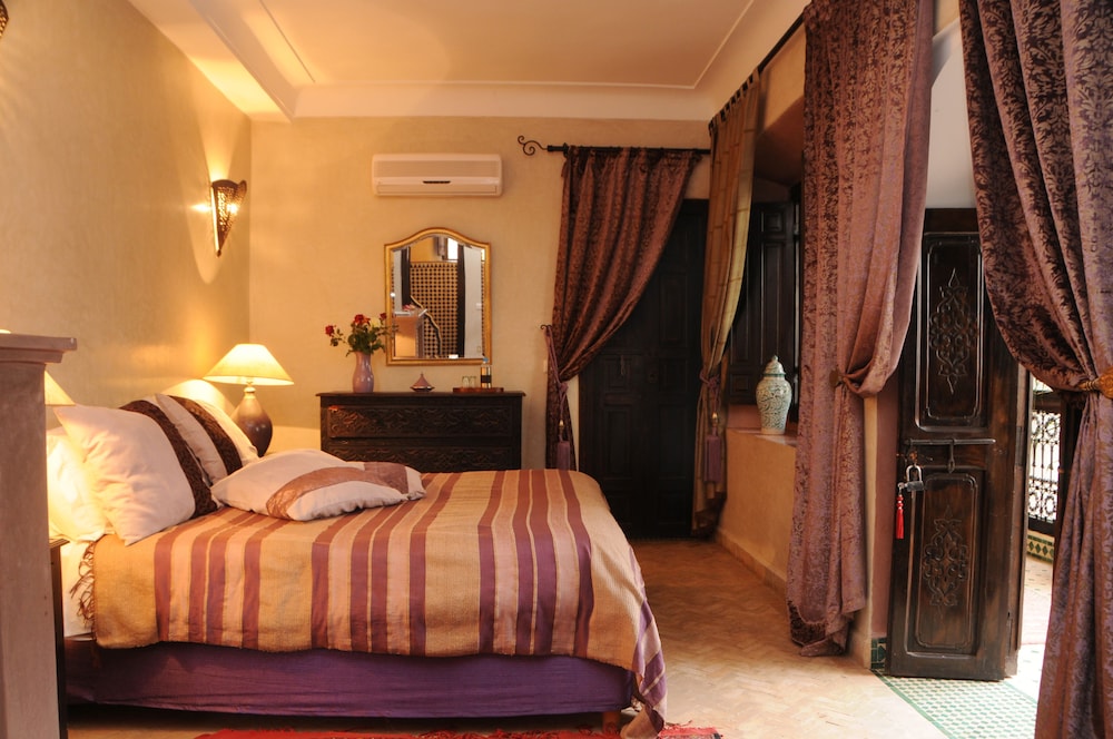 Riad Saba 29/64