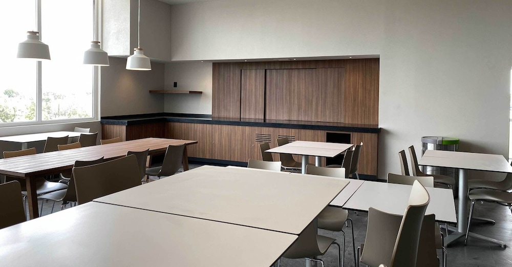 Hotel MX mas cuautitlan Izcalli, Trademark by Wyndham 34/48
